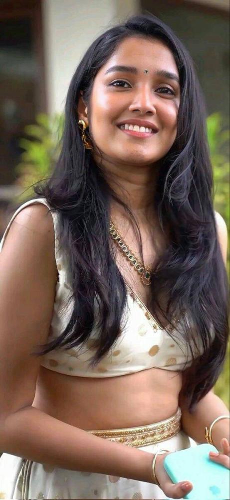 anikha-surendran-hot-photos